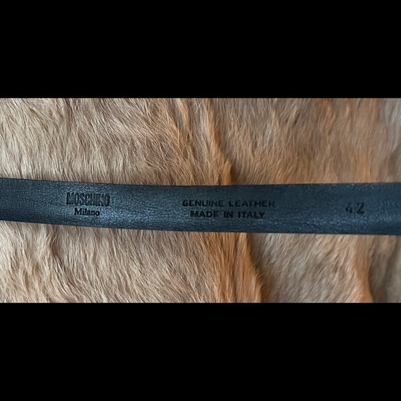Authentic Moschino Belt. - Picture 3 of 5